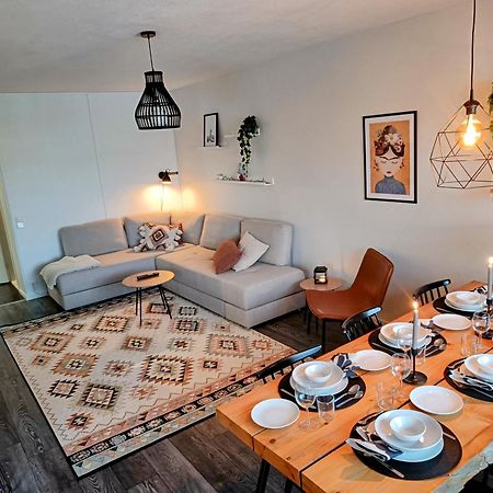 Big 88M2 Apartment In The Center 罗瓦涅米 外观 照片